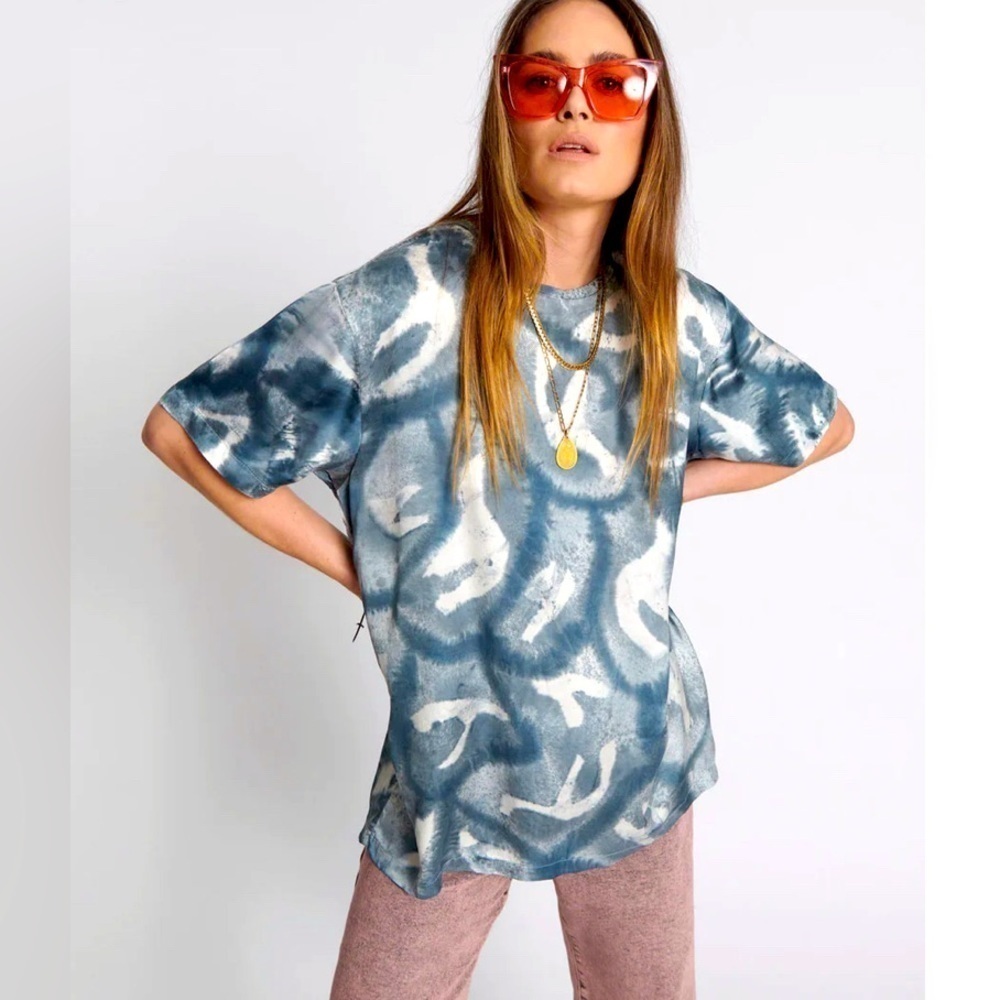 Free People One Teaspoon REFLECTION HAND PRINTED SATIN TEE NWT